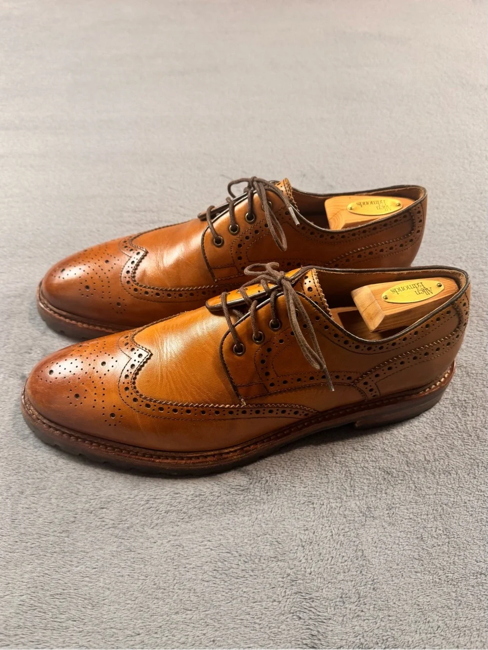 Warfield & Grand Hurst Brown Leather Wingtip Oxfords